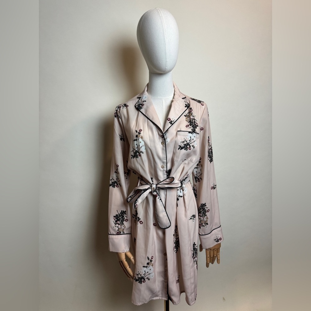 Blush Pink Floral Print Women's Robe Top